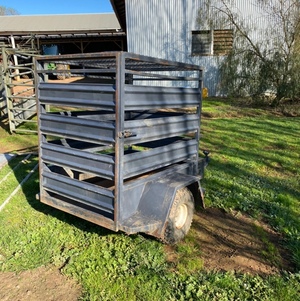 Motorbike stock trailer - Hamilton Steel