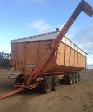 Dunstan 65m/t Mother Bin Holds 70m/t after Extensions