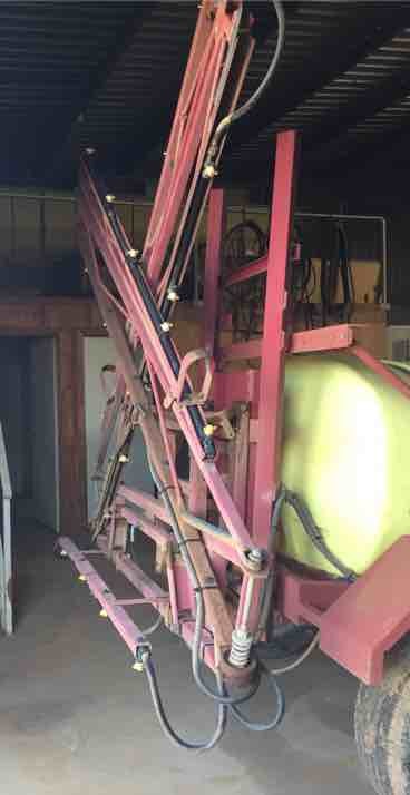 Hardie 2000Ltr 12M Boom Sprayer