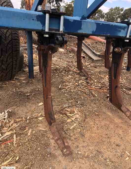 AgroPlow Deep Ripper AP30 11 Tyne 2015 model 