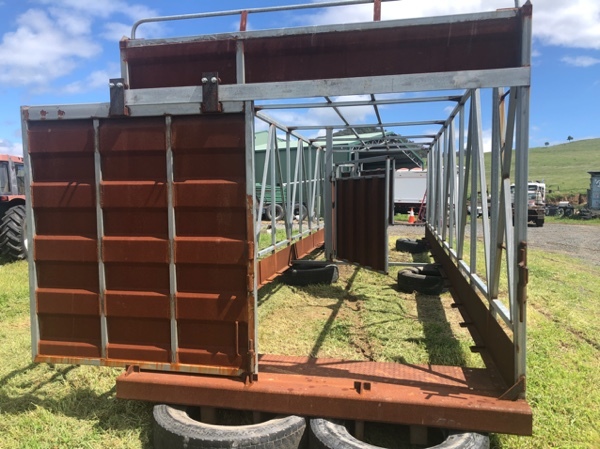 Stock Crate 9.9m long