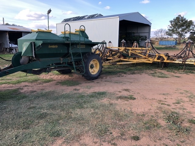 Simplicity-Terra Master air seeder