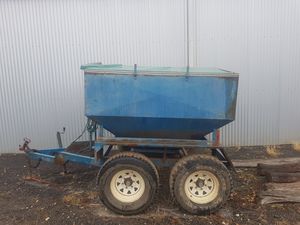 Sheep Feeder Bomen Feedout Trailer