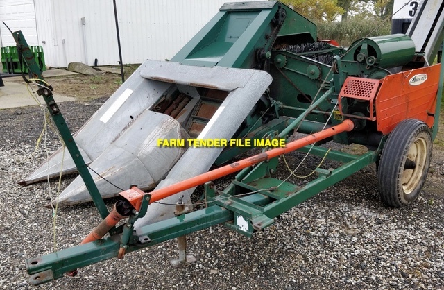 WANTED 2 Row Corn Picker