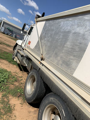 Mack Fleetliner Truck and Super Dog