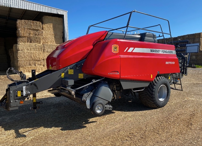 2015 Massey Ferguson 2270 XD Cutter