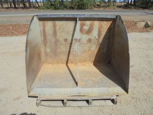  - Bulk Loader Bucket- 2% Buyers Premium on all Lots