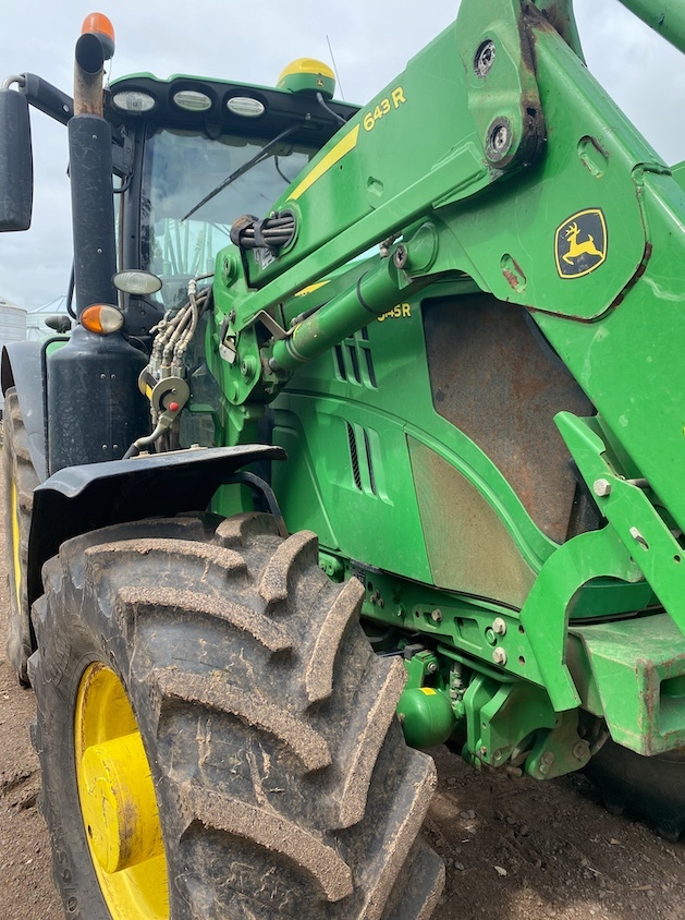 2016 John Deere 6145R with FEL