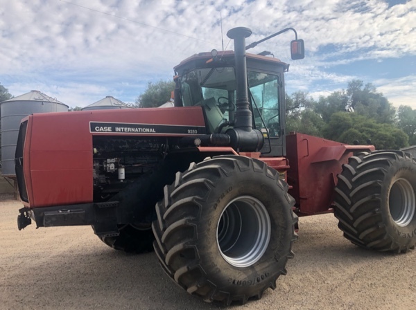 9280 Case with PTO
