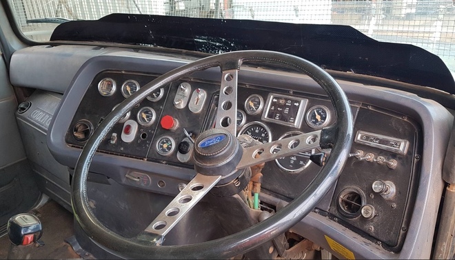 Ford LTS9000 Prime Mover 1989