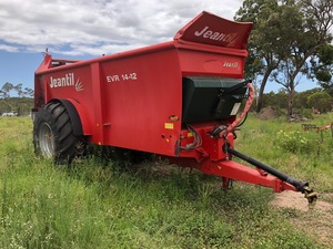 Jeantil EVR 14-12 Manure Spreader