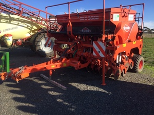 KUHN SDE 3000 DISC DRILL
