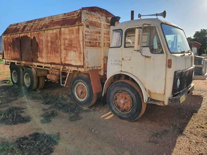 Under Auction - (A132) - Volvo Truck 