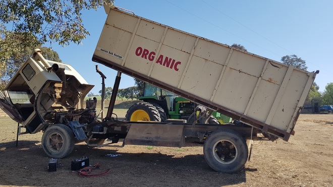 1976 International  Acco 1830a  Tipper