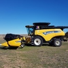 2017 New Holland 9.90 Header & 2 Fronts