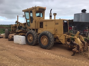 Mitsubishi MG400 Grader with Rippers