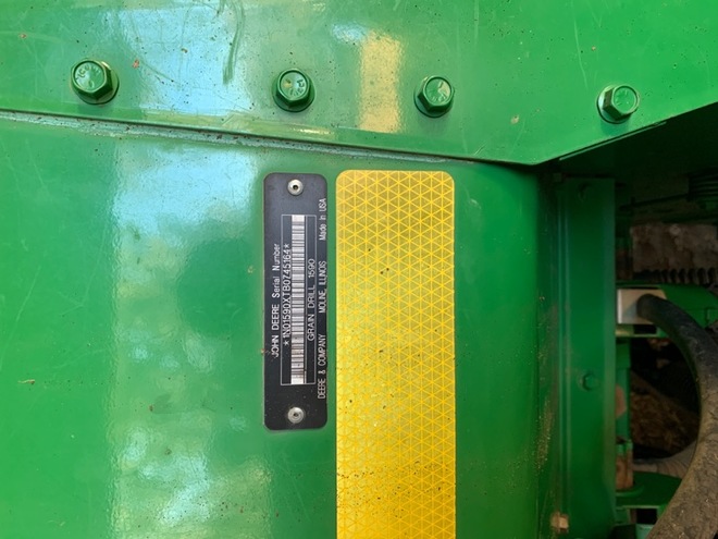 John Deere 1590 Disc Seeder