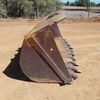Under Auction - Loader Bucket Large - 2% Buyers Premium on all Lots