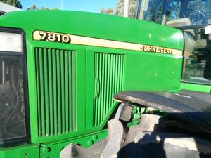 John Deere 7810 Tractor