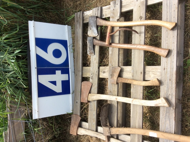 Under Auction - Axes & Adze - 2% + GST Buyers Premium On All Lots 