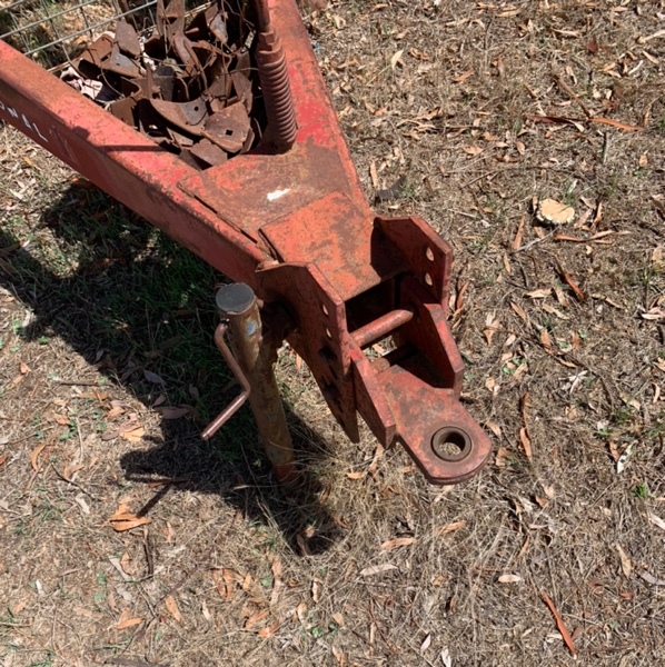 International 211 Scarifier