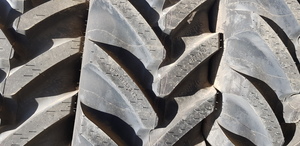 Michellin 480/80r42 Tyres