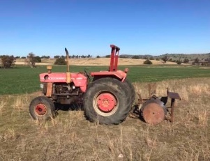 Massey Ferguson 165 Tractor