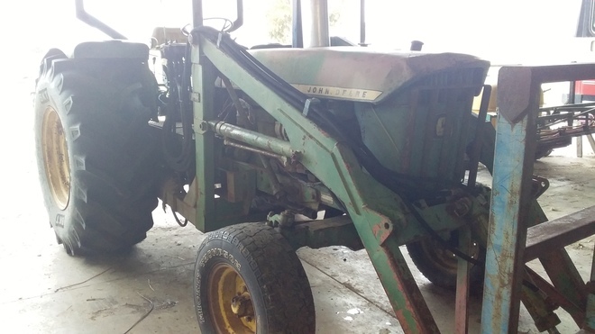 John Deere 3130  Front End Loader