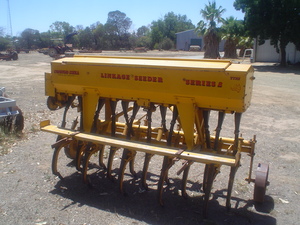 Connor Shea 3pl tyne seeder