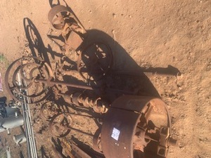 Old Axle & Pullies