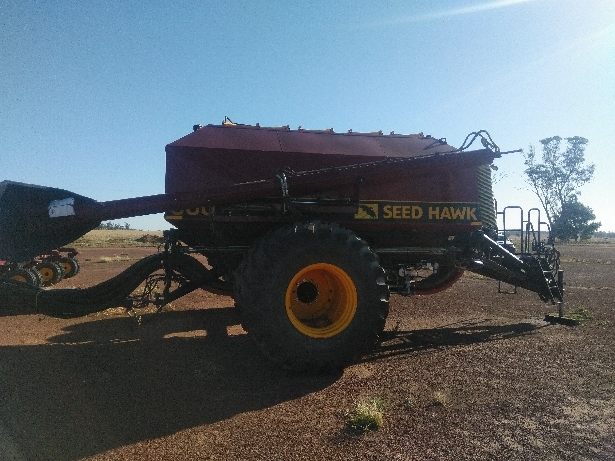 Seed Hawk 600 Air Cart