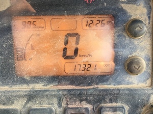 2011 John Deere 825i Gator