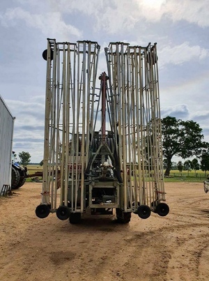Self Propelled Low Pressure Boom Irrigator