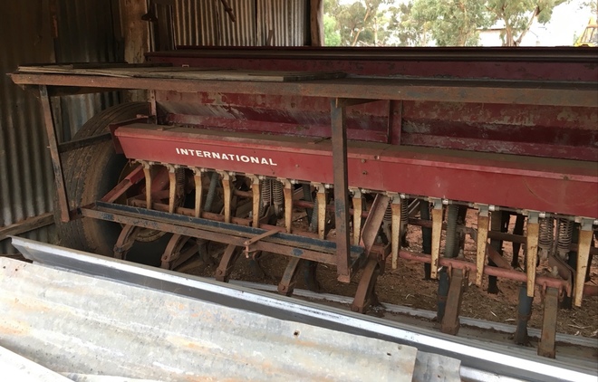 511 International 24 Row Combine Spring Release