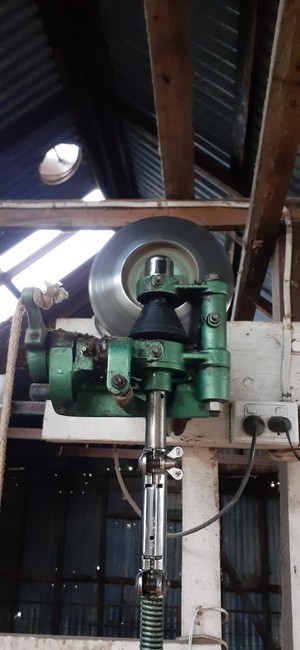 Lister Shear Ezy Shearing Stands x 2