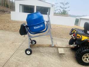 Concrete mixer - 210L