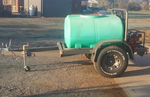 fire fighter / water tanker