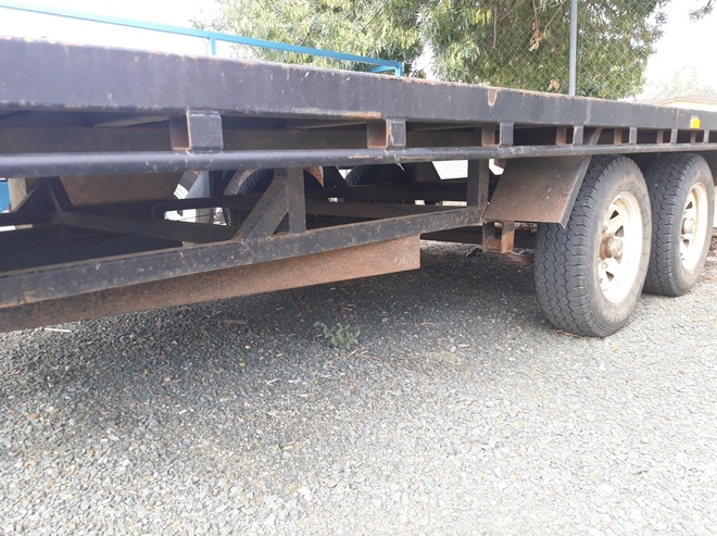 PMM's SAVE $250.00 OF 7 x 15 TRAILER SECOND HAND