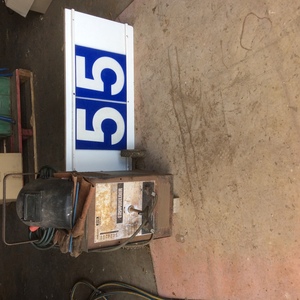 (A129) - CIG Easywelder Welder