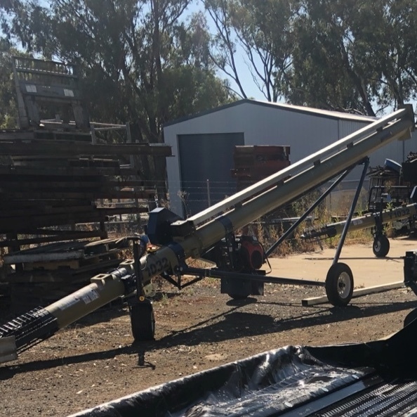 Harvest T1032 Truck loading Augers