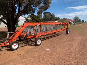 Schinckel 16 Wheel V Rake