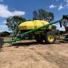 2014 John Deere 1910 Air Cart and 1830 Seeding Bar