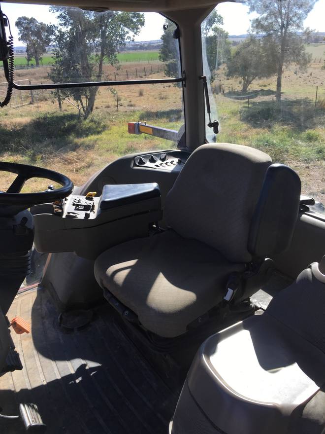 2002 Case IH MX240 Magnum