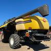 2002 New Holland CX860 Harvester & 25ft Honeybee Front