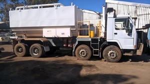 2001 Volvo Bomb Truck/Ampho Truck