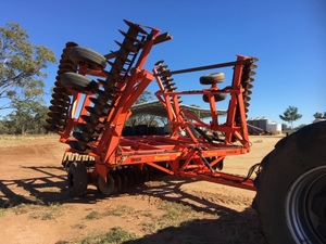 ENNOR OFFSET DISC PLOUGH