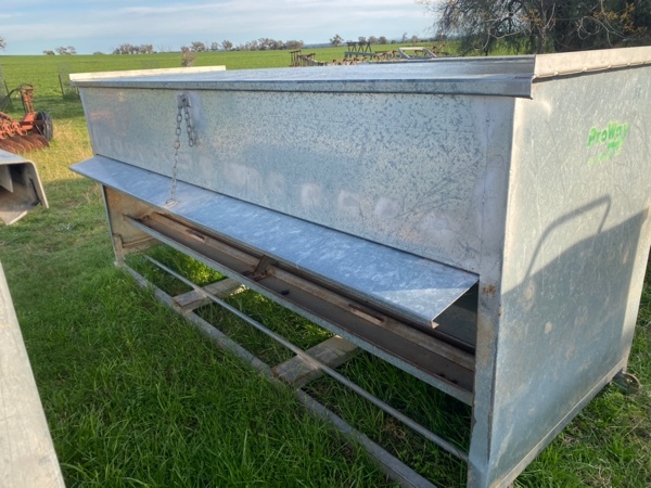 10 x Proway Sheep Lick Feeders