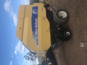 New Holland BR750A Round Baler