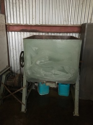 Grain and Feed Mixer