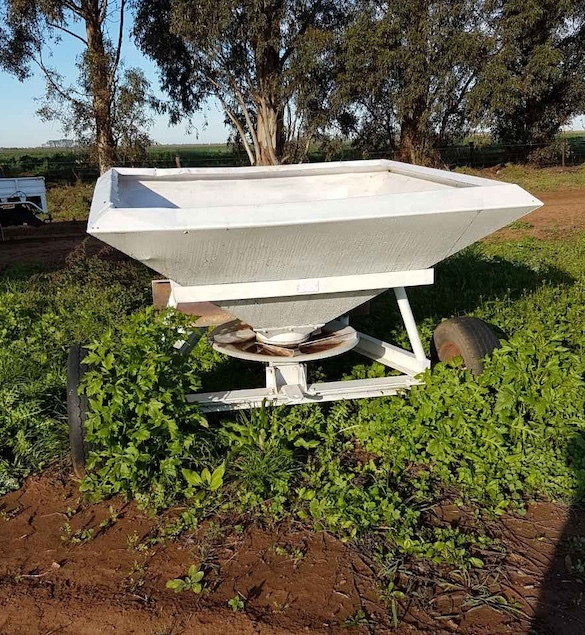 Crump 1000 Spreader